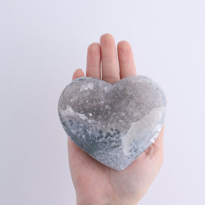 Uruguay Amethyst Hearts Set of 6 - Expert Wholesale and Supplier of Wholesale Crystals & Bulk Gemstones, ["Amethyst","Hearts","Uruguay"]