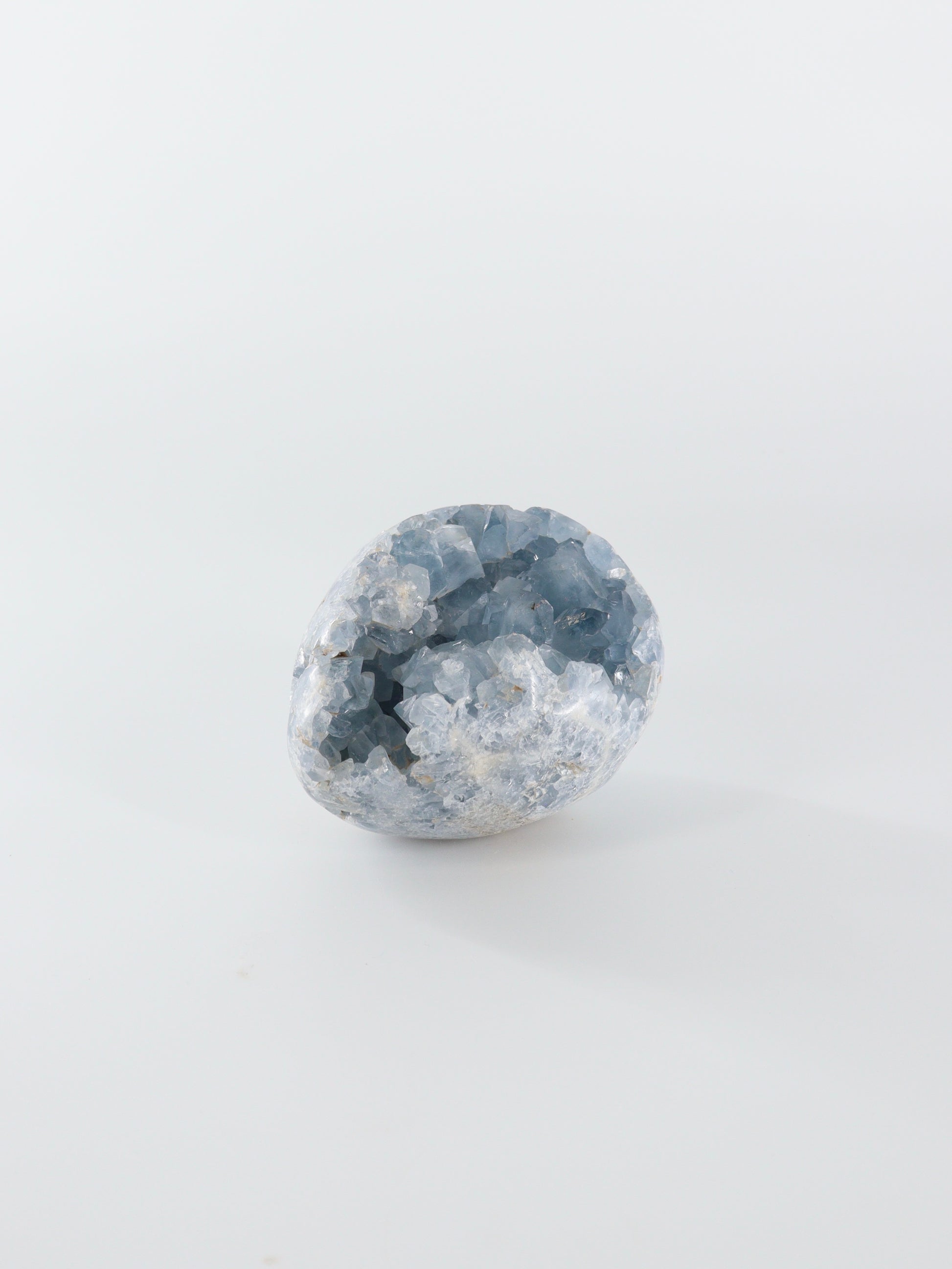 Celestite Egg - Expert Supplier of Wholesale Crystals & Bulk Gemstones