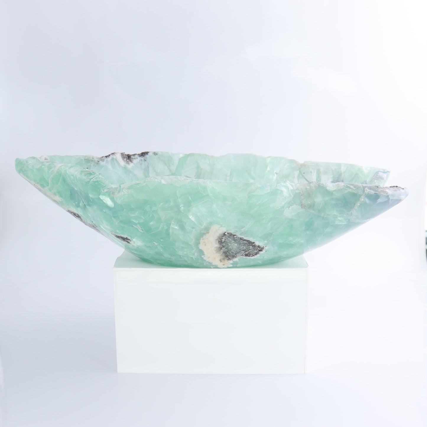 Fluorite Bowl - Expert Wholesale and Supplier of Wholesale Crystals & Bulk Gemstones, ["Bowls","Fluorite","Mexico"]