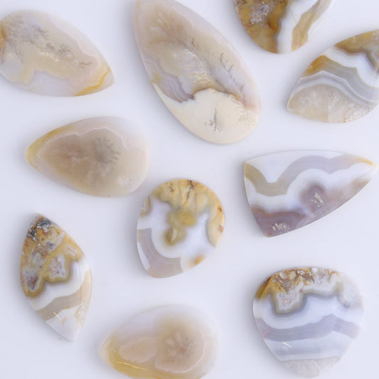 One Agate Freeform Cab