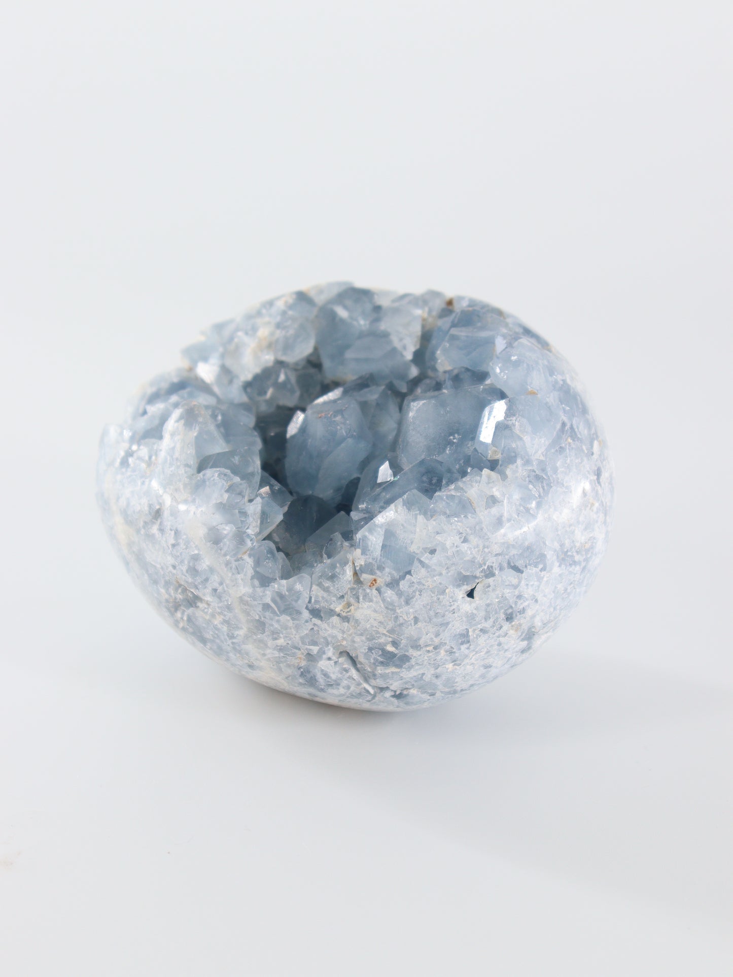 Celestite Egg - Expert Supplier of Wholesale Crystals & Bulk Gemstones