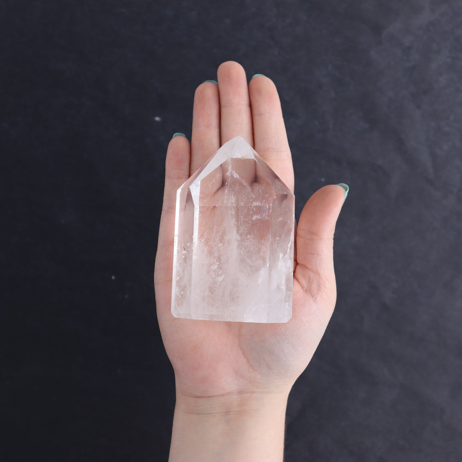 Clear Quartz Points Set of 5 - Expert Wholesale and Supplier of Wholesale Crystals & Bulk Gemstones, ["Clear Quartz","Points","Quartz","Towers"]