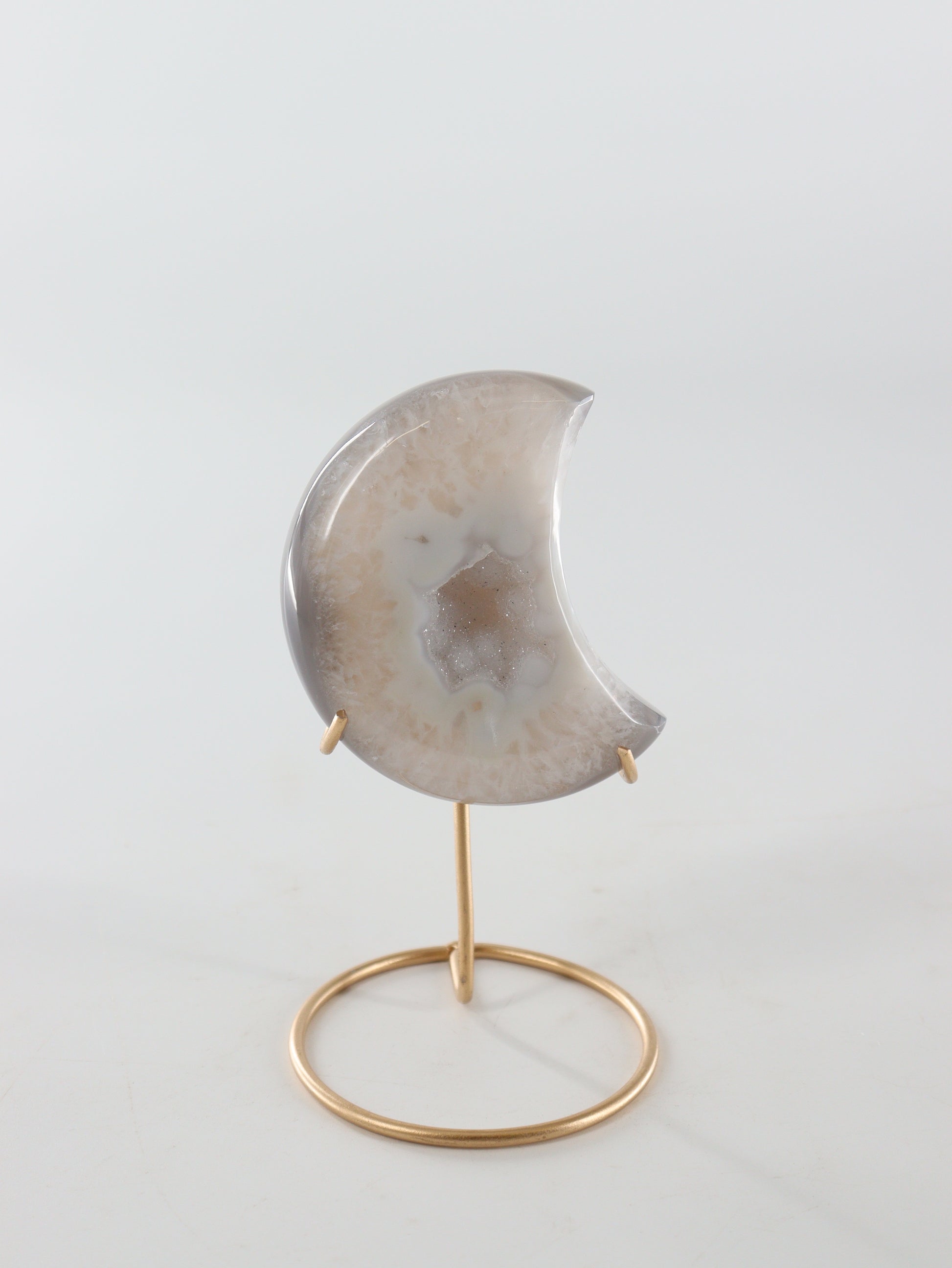 Agate Moons with Stands Set of 5 - Expert Wholesale and Supplier of Wholesale Crystals & Bulk Gemstones, []