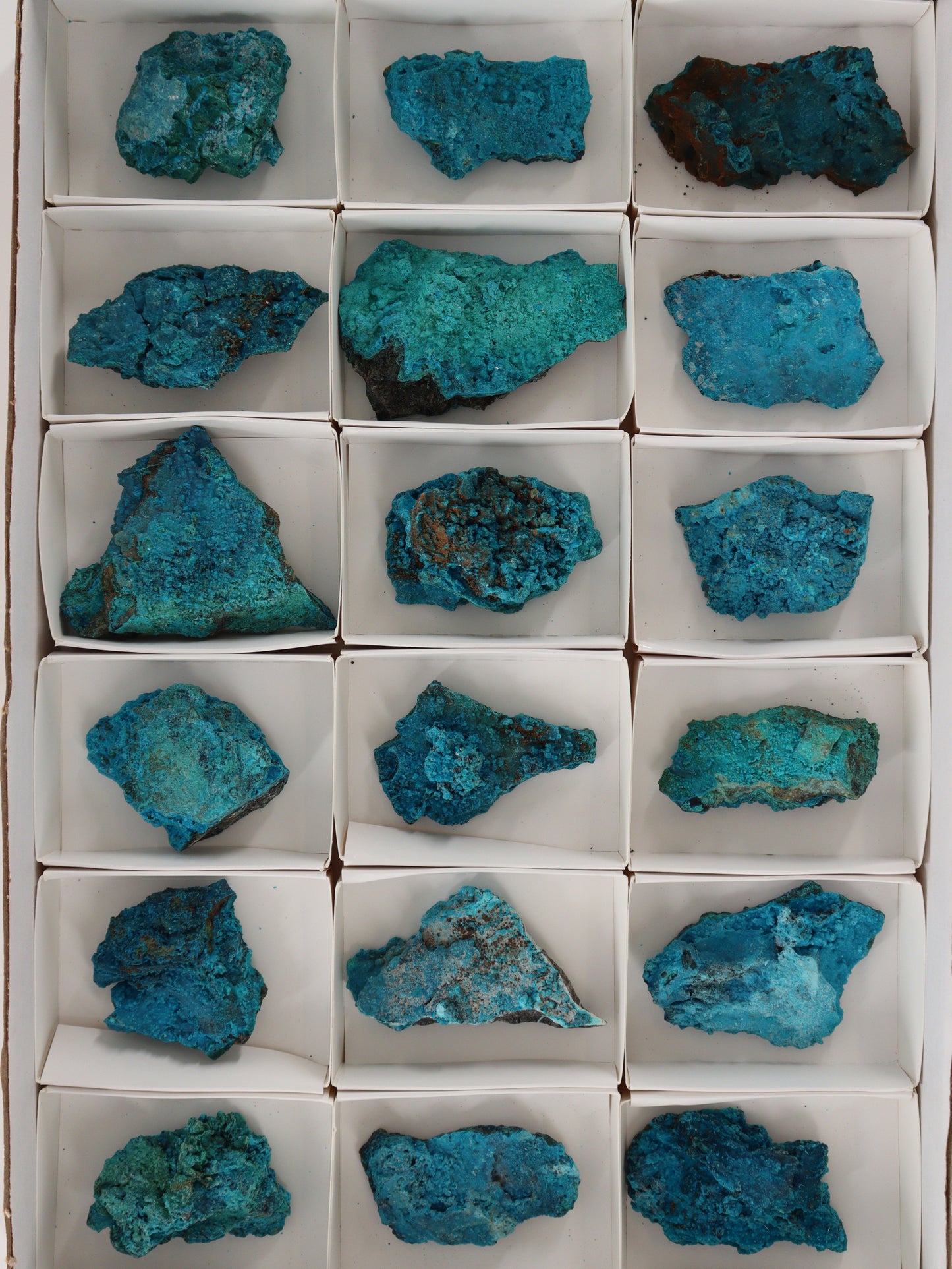 Chrysocolla Flat - Expert Supplier of Wholesale Crystals & Bulk Gemstones