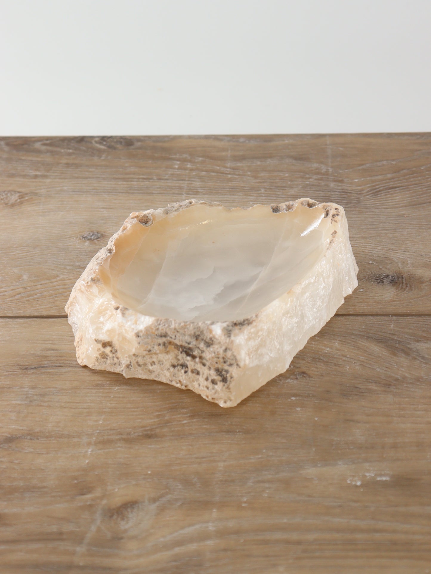 Onyx Rustic Bowls Set of 3 - Expert Wholesale and Supplier of Wholesale Crystals & Bulk Gemstones, []
