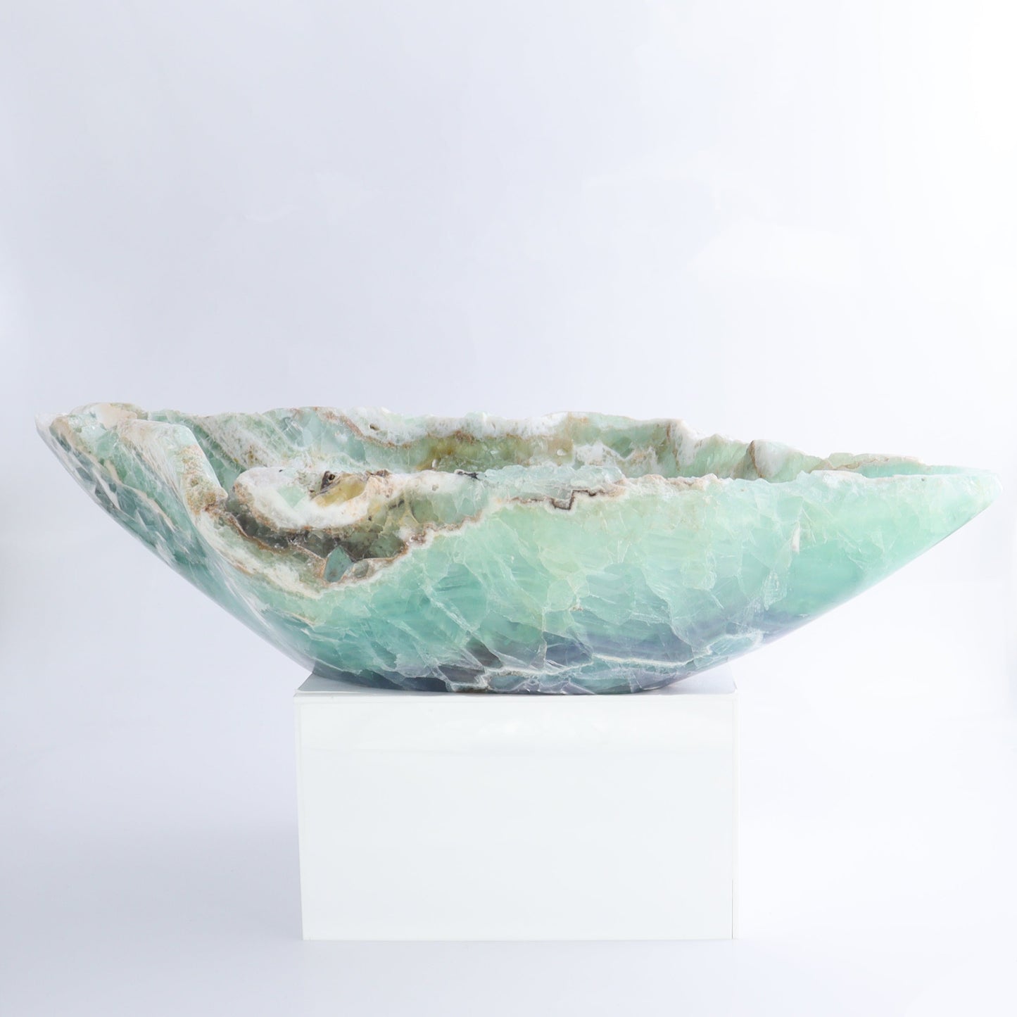 Fluorite Bowl - Expert Wholesale and Supplier of Wholesale Crystals & Bulk Gemstones, ["Bowls","Fluorite","Mexico"]