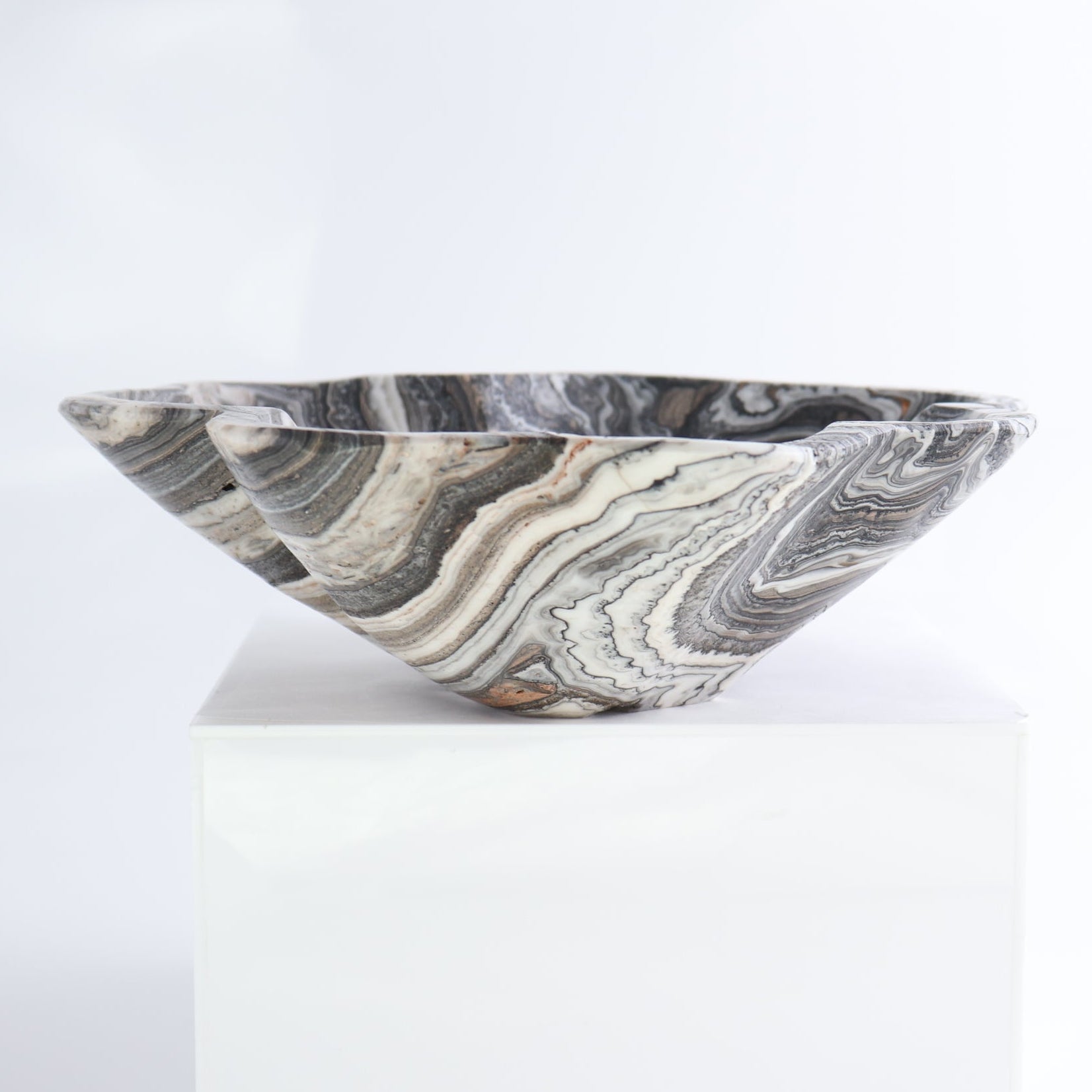 Mexican Onyx/Calcite Bowl 9" | Mi Esperanza Minerals | Supplier of Crystals and Onyx
