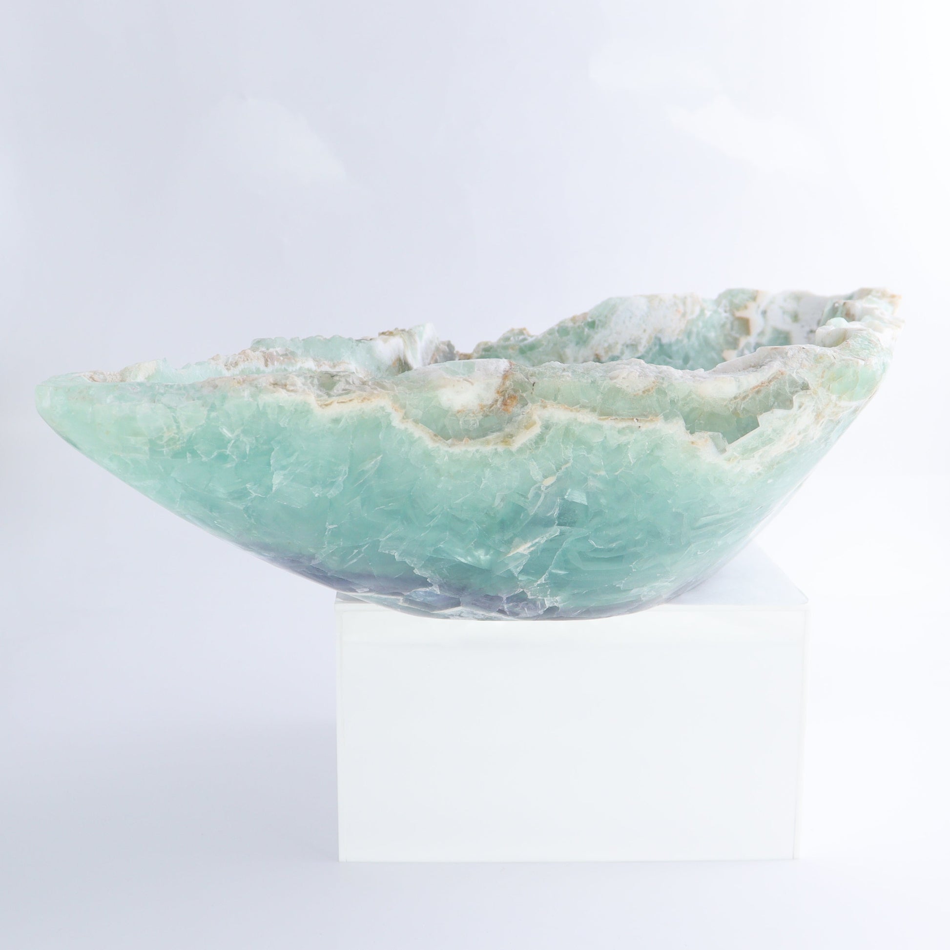 Fluorite Bowl - Expert Wholesale and Supplier of Wholesale Crystals & Bulk Gemstones, ["Bowls","Fluorite","Mexico"]