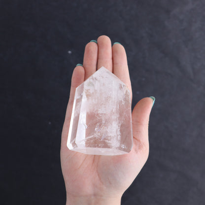Clear Quartz Towers Set of 7 - Expert Wholesale and Supplier of Wholesale Crystals & Bulk Gemstones, ["Clear Quartz","Points","Quartz","Towers"]