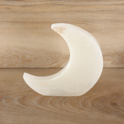 White Onyx Moons Set of 5 - Expert Wholesale and Supplier of Wholesale Crystals & Bulk Gemstones, []