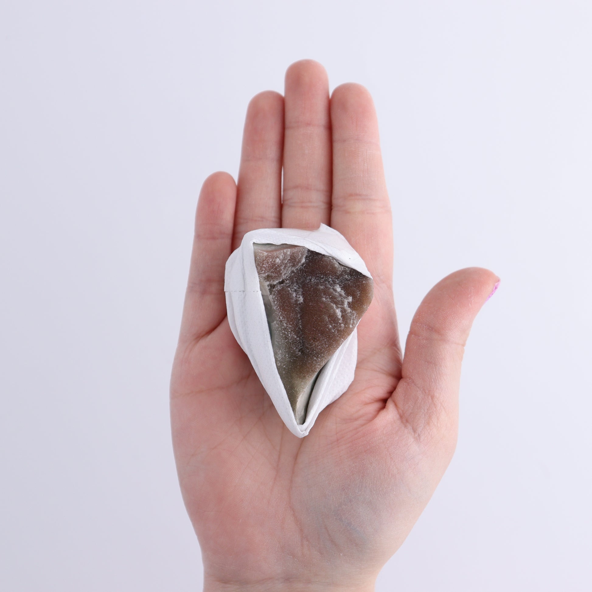 Uruguay Rainbow Amethyst Clusters Flat of 12 - Expert Wholesale and Supplier of Wholesale Crystals & Bulk Gemstones, ["Amethyst","Clusters","Rainbow Amethyst","Sugar Rainbow Amethyst","Uruguay"]