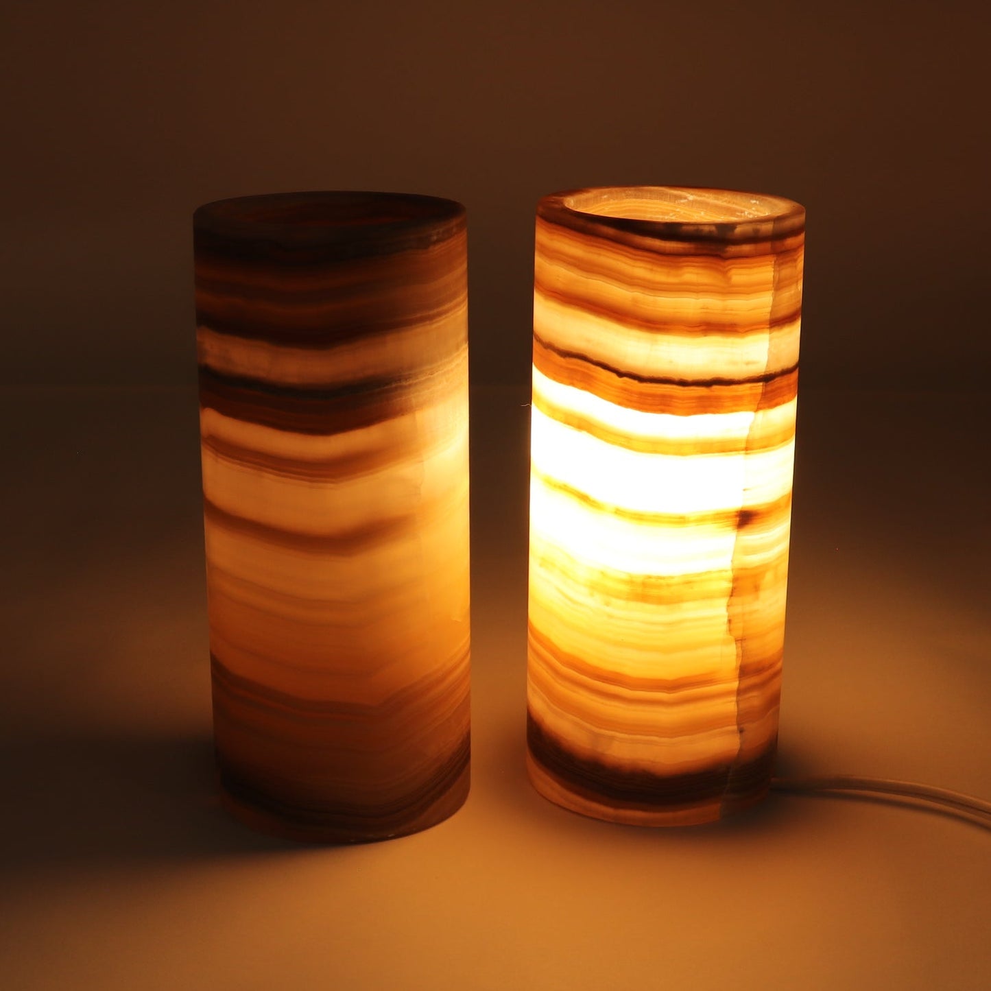 One Honey Polish Onyx Lamp Pair Blind