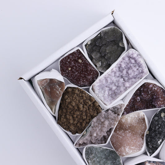 Uruguay Rainbow Amethyst Clusters Flat of 12 - Expert Wholesale and Supplier of Wholesale Crystals & Bulk Gemstones, ["Amethyst","Clusters","Rainbow Amethyst","Sugar Rainbow Amethyst","Uruguay"]