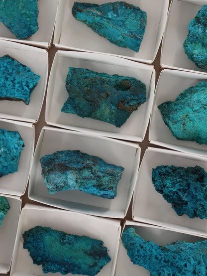 Chrysocolla Flat - Expert Wholesale and Supplier of Wholesale Crystals & Bulk Gemstones, []