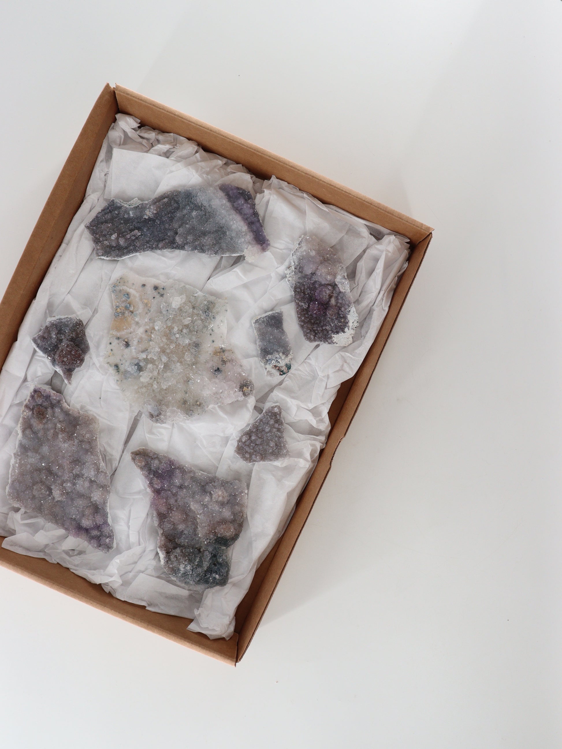 Amethyst Flower Set of 8 - Expert Wholesale and Supplier of Wholesale Crystals & Bulk Gemstones, []