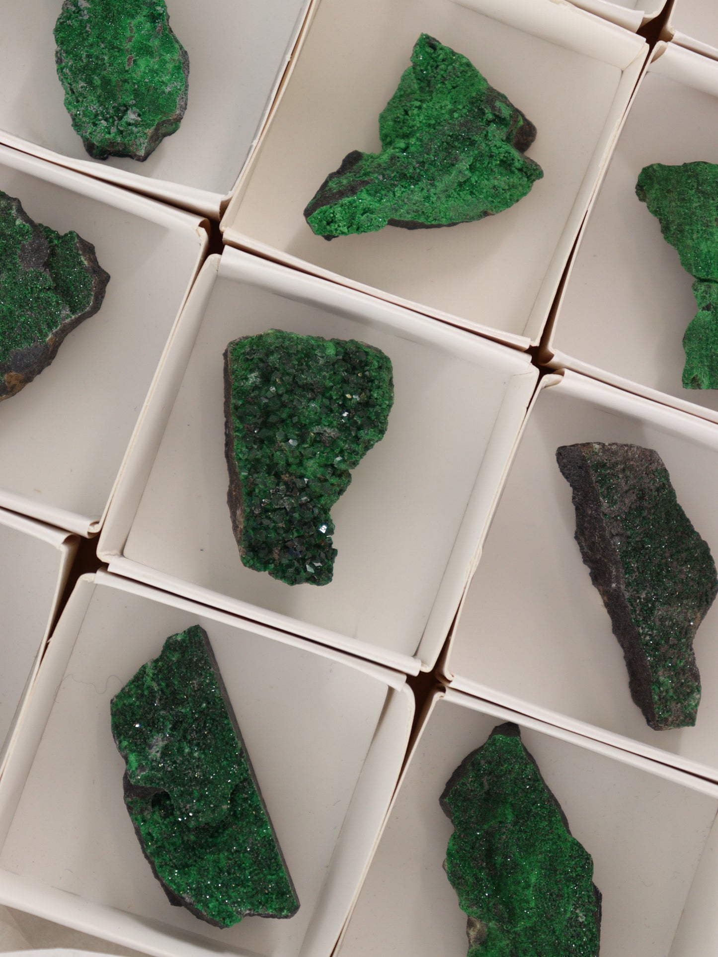 Uvarorite Garnet Set of 15 - Expert Wholesale and Supplier of Wholesale Crystals & Bulk Gemstones, []