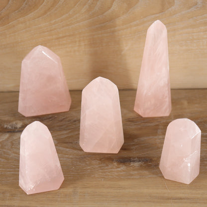 Rose Quartz Towers Set of 5 - Expert Supplier of Wholesale Crystals & Bulk Gemstones