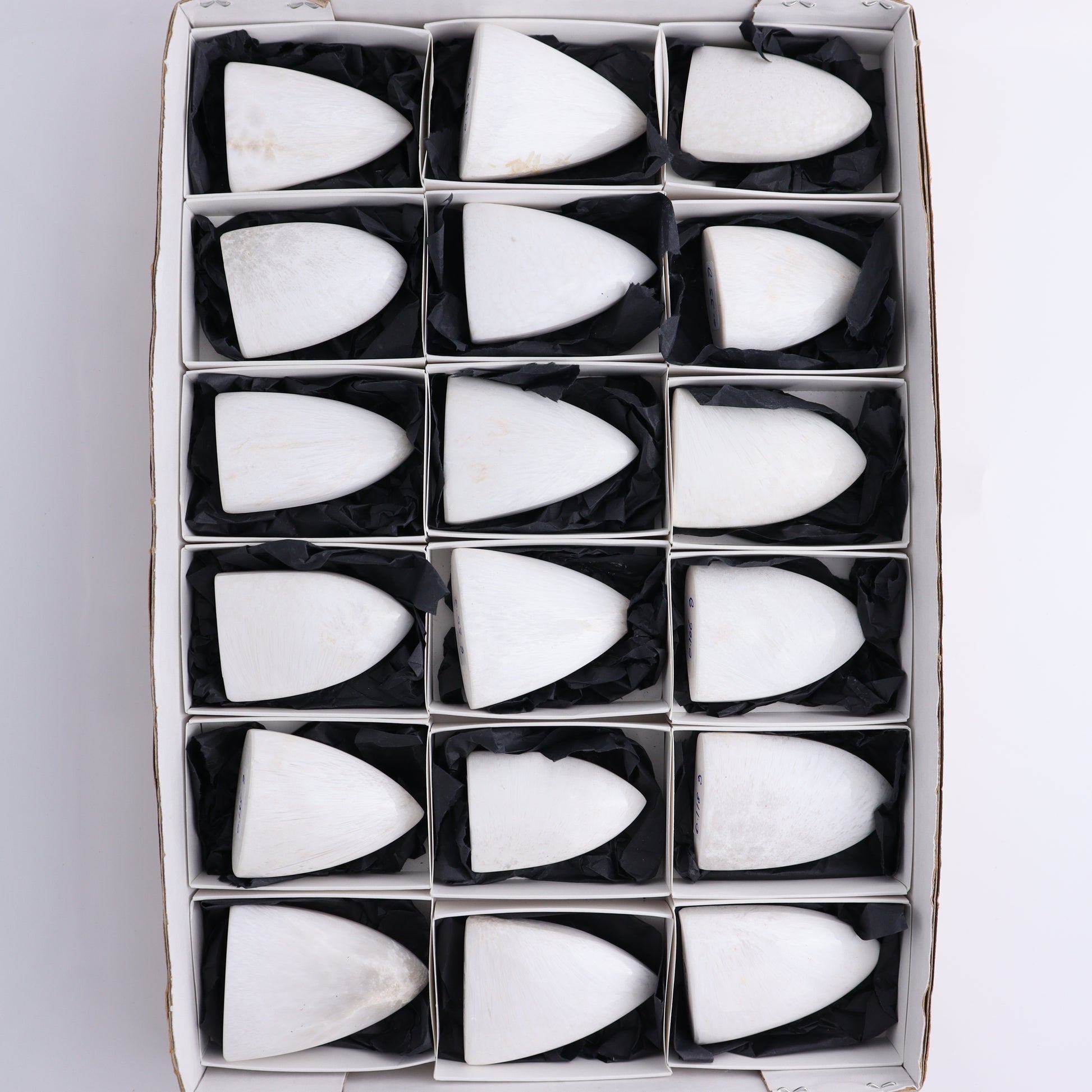 Scolecite Freeforms Flat of 18 - Expert Wholesale and Supplier of Wholesale Crystals & Bulk Gemstones, ["Freeforms","India","Scolecite"]