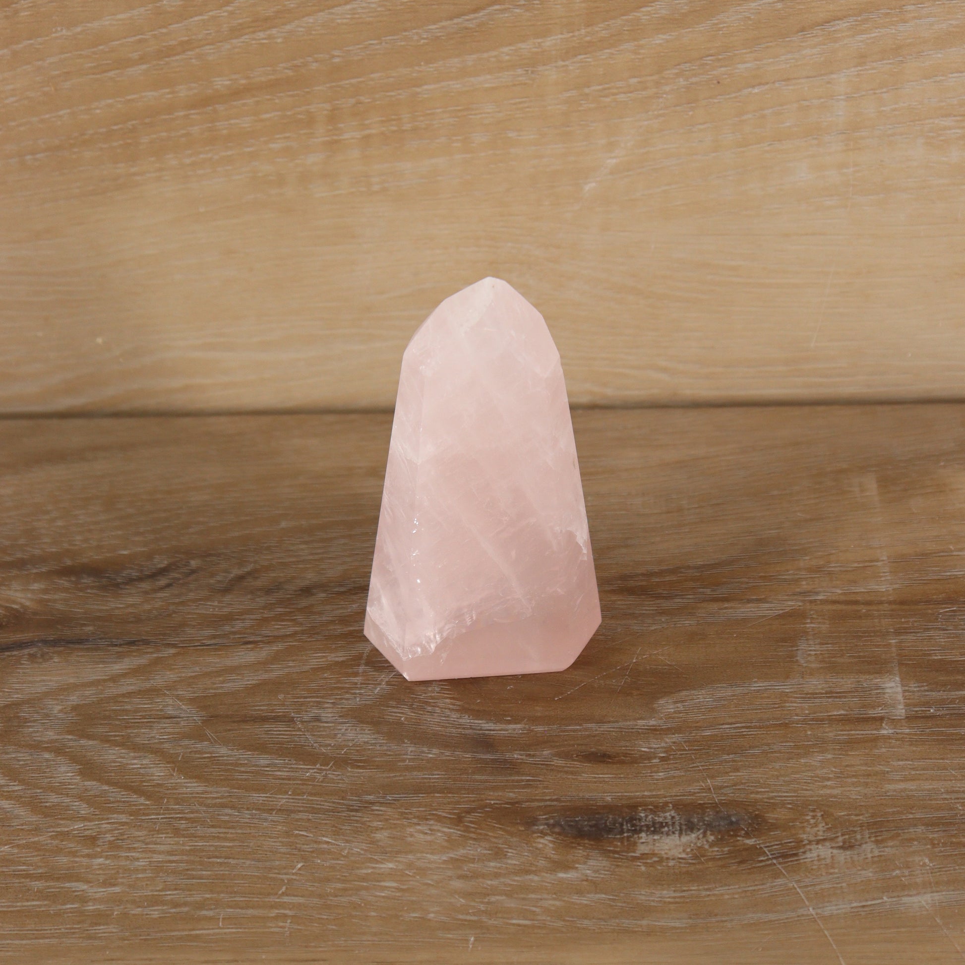 Rose Quartz Towers Set of 5 - Expert Supplier of Wholesale Crystals & Bulk Gemstones