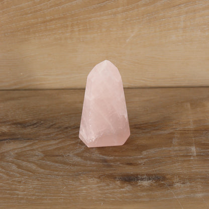 Rose Quartz Towers Set of 5 - Expert Supplier of Wholesale Crystals & Bulk Gemstones