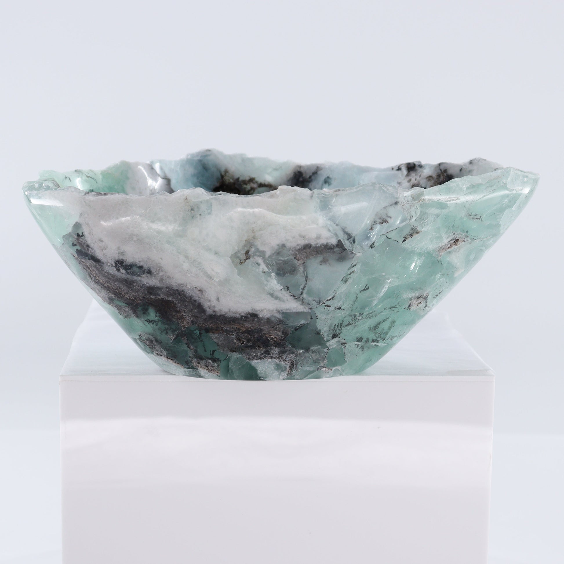 Fluorite Bowl - Expert Wholesale and Supplier of Wholesale Crystals & Bulk Gemstones, ["Bowls","Fluorite","Mexico"]