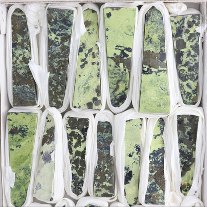 Serpentine Obelisk Set of 20