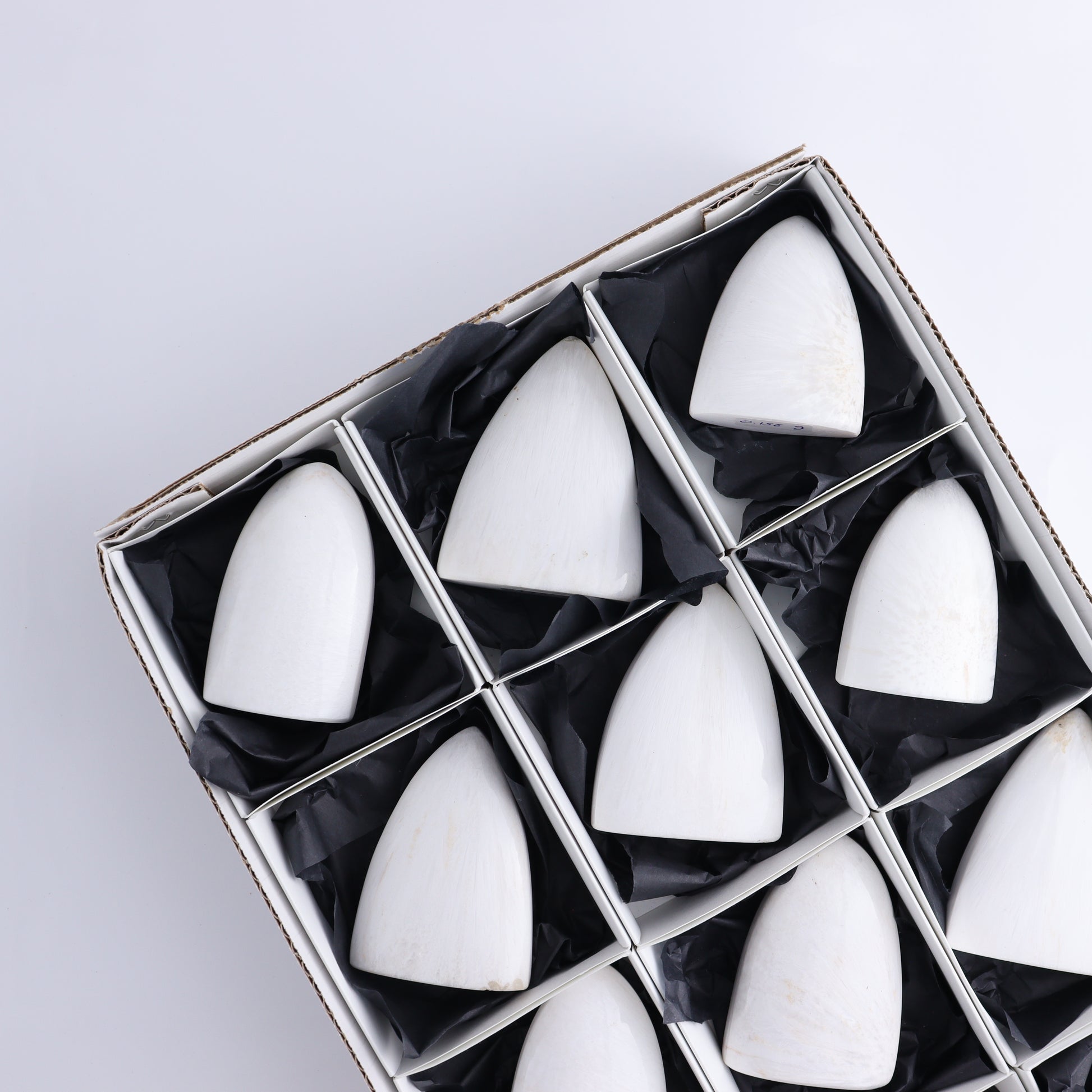 Scolecite Freeforms Flat of 12 - Expert Wholesale and Supplier of Wholesale Crystals & Bulk Gemstones, ["Freeforms","India","Scolecite"]