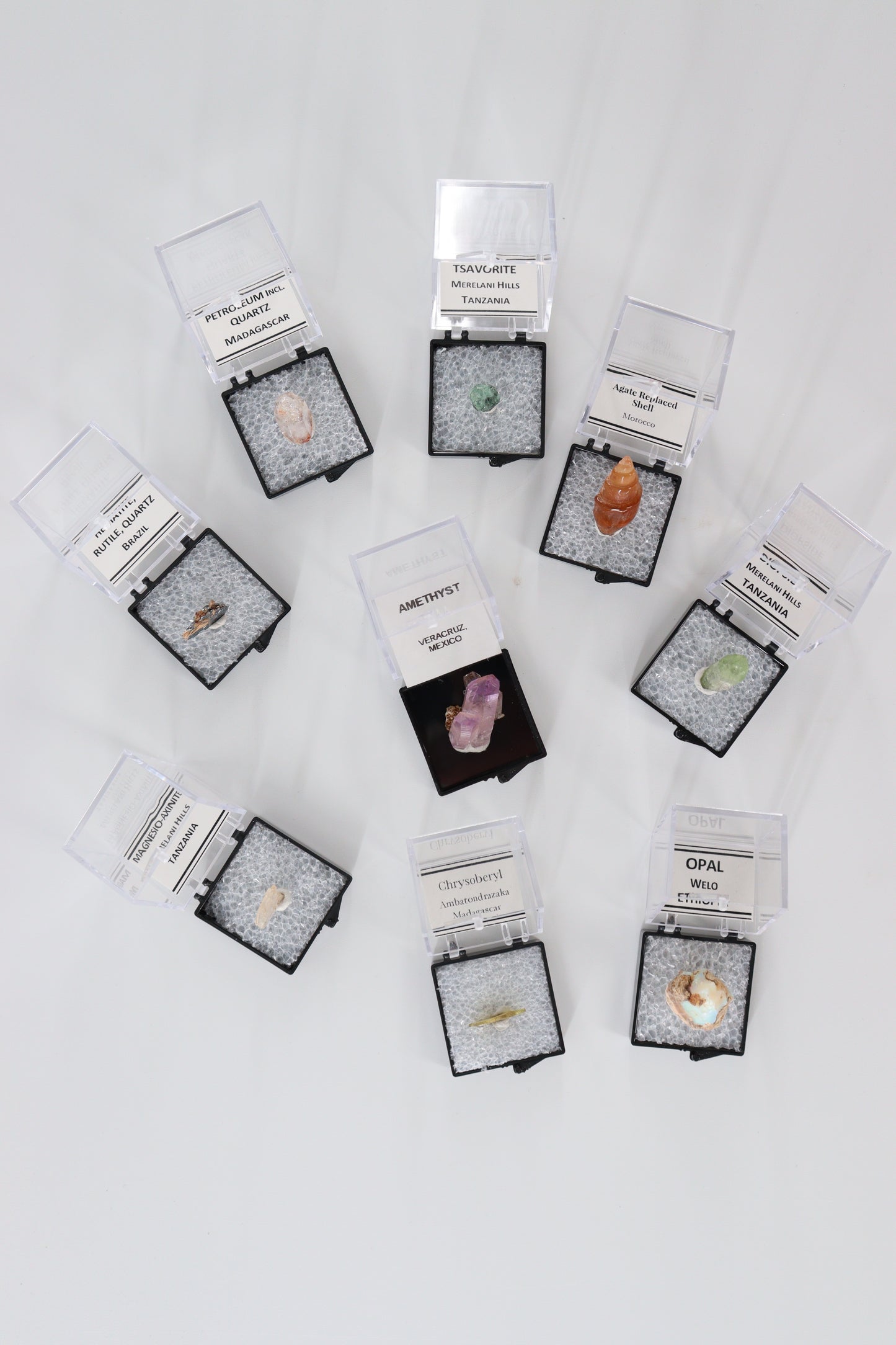 Mixed Mineral Set in Perky Boxes - Expert Wholesale and Supplier of Wholesale Crystals & Bulk Gemstones, []