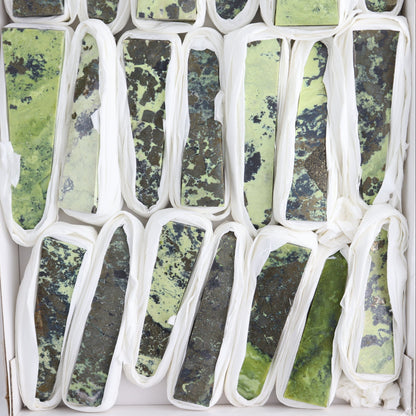 Serpentine Obelisk Set of 20