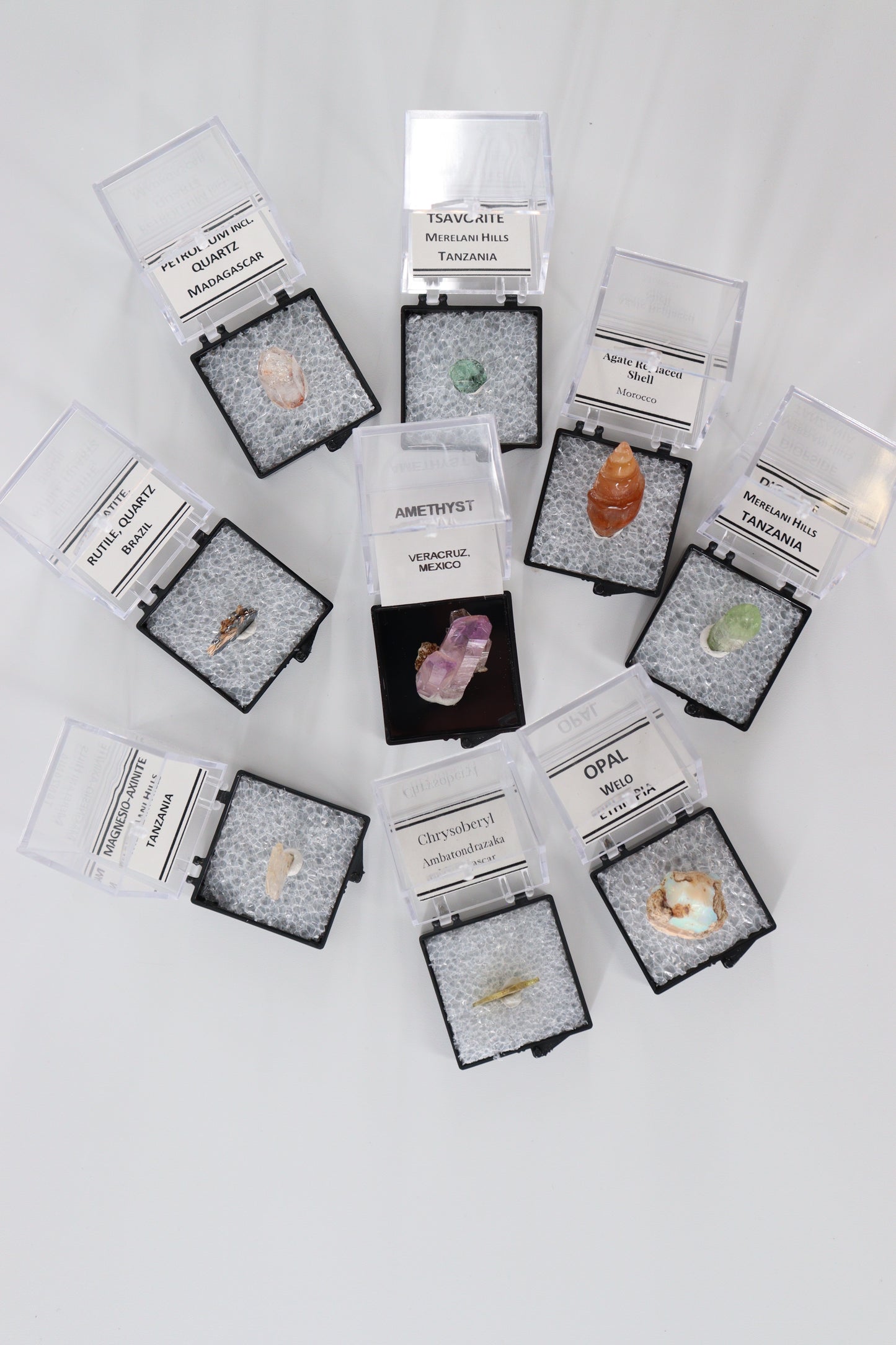 Mixed Mineral Set in Perky Boxes - Expert Wholesale and Supplier of Wholesale Crystals & Bulk Gemstones, []