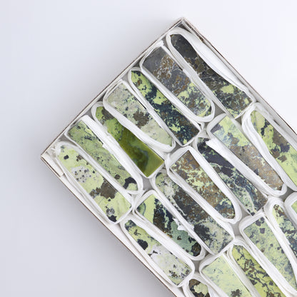 Serpentine Obelisk Set of 21