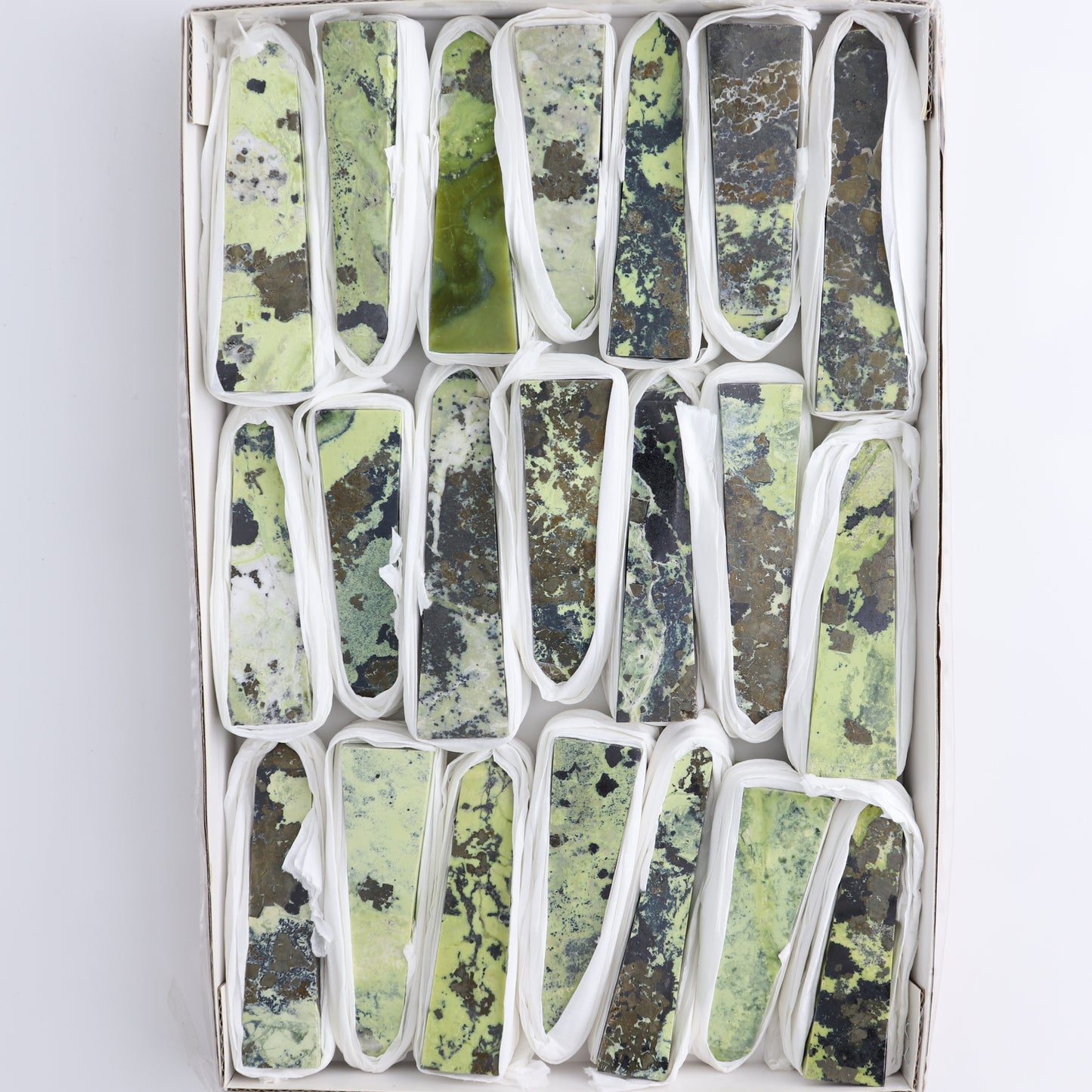 Serpentine Obelisk Set of 21