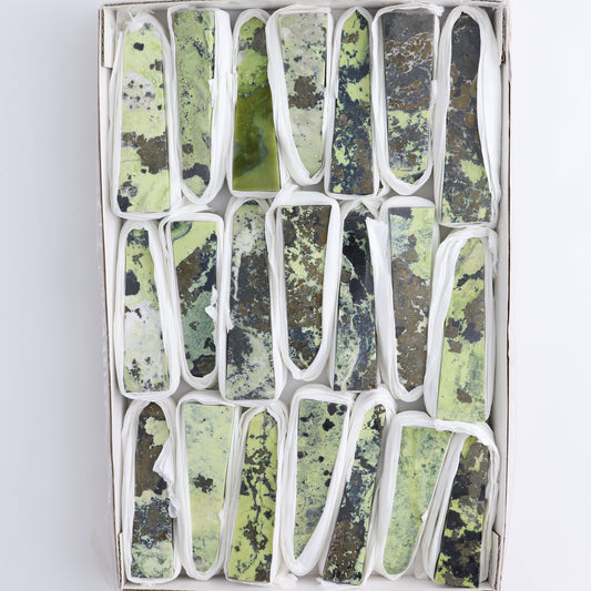 Serpentine Obelisk Set of 21