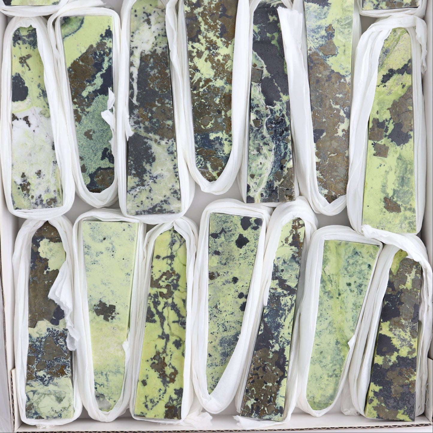 Serpentine Obelisk Set of 21