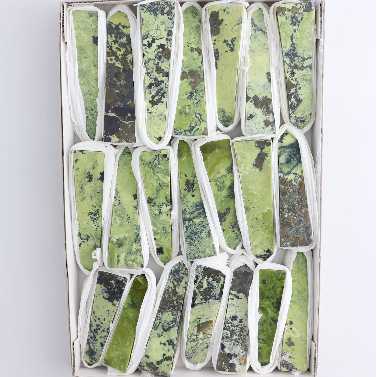 Serpentine Obelisk Set of 21
