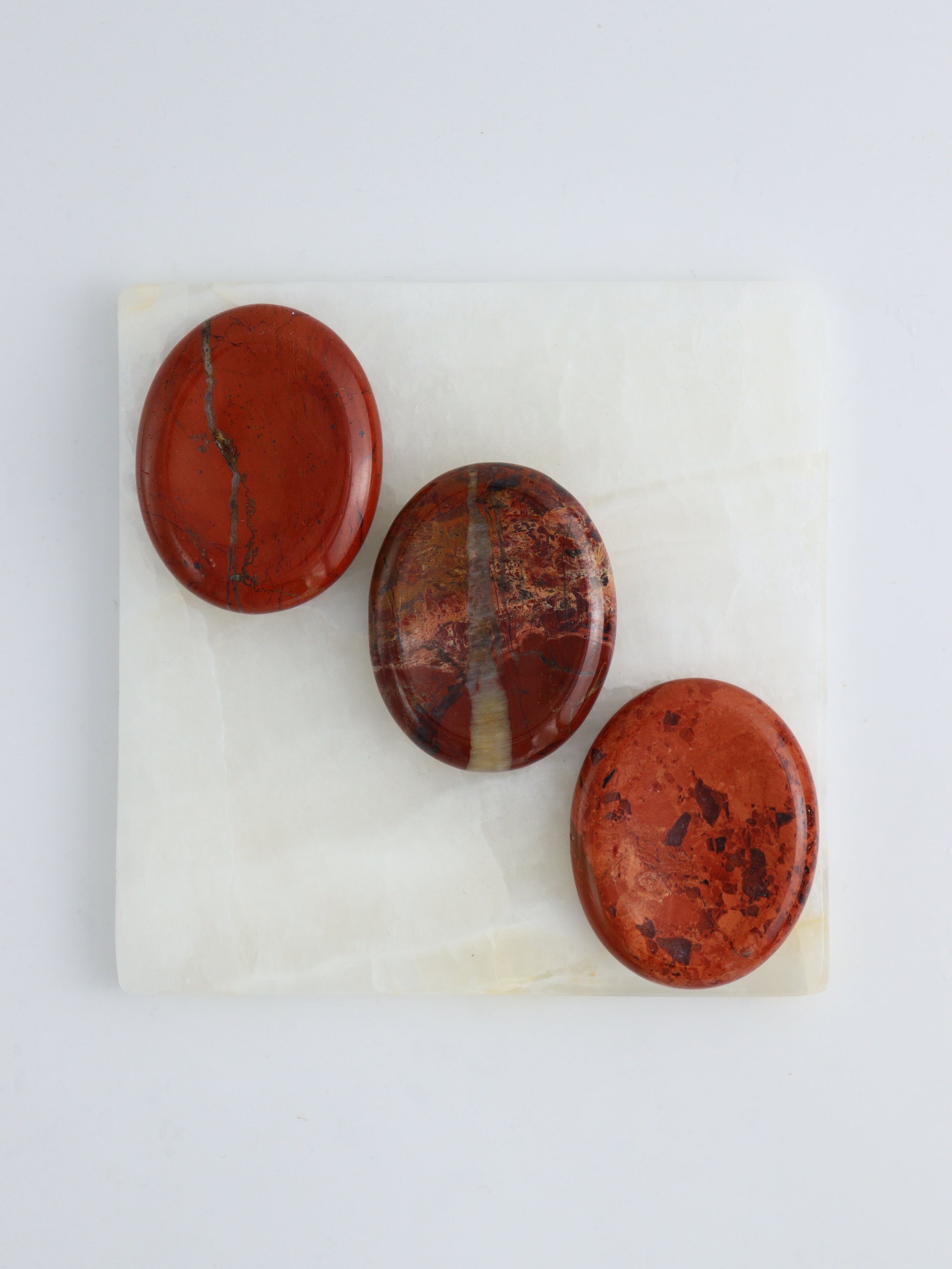 1/2kg Red Jasper Worry Stones - Expert Supplier of Wholesale Crystals & Bulk Gemstones