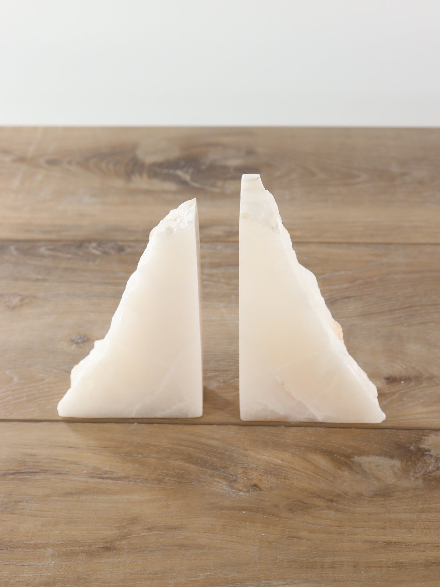 Rustic White Rough Onyx Bookends - Expert Supplier of Wholesale Crystals & Bulk Gemstones