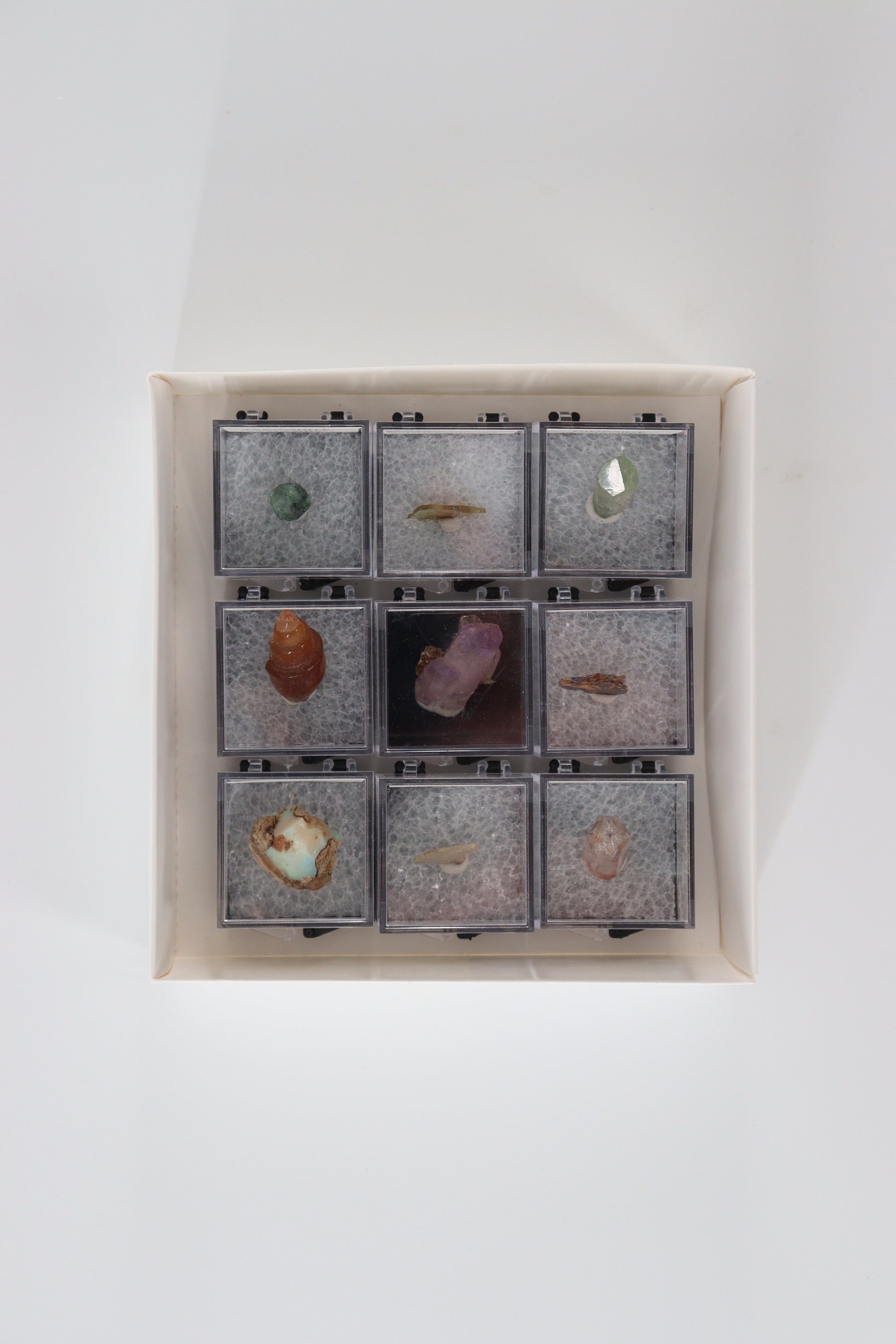 Mixed Mineral Set in Perky Boxes - Expert Wholesale and Supplier of Wholesale Crystals & Bulk Gemstones, []