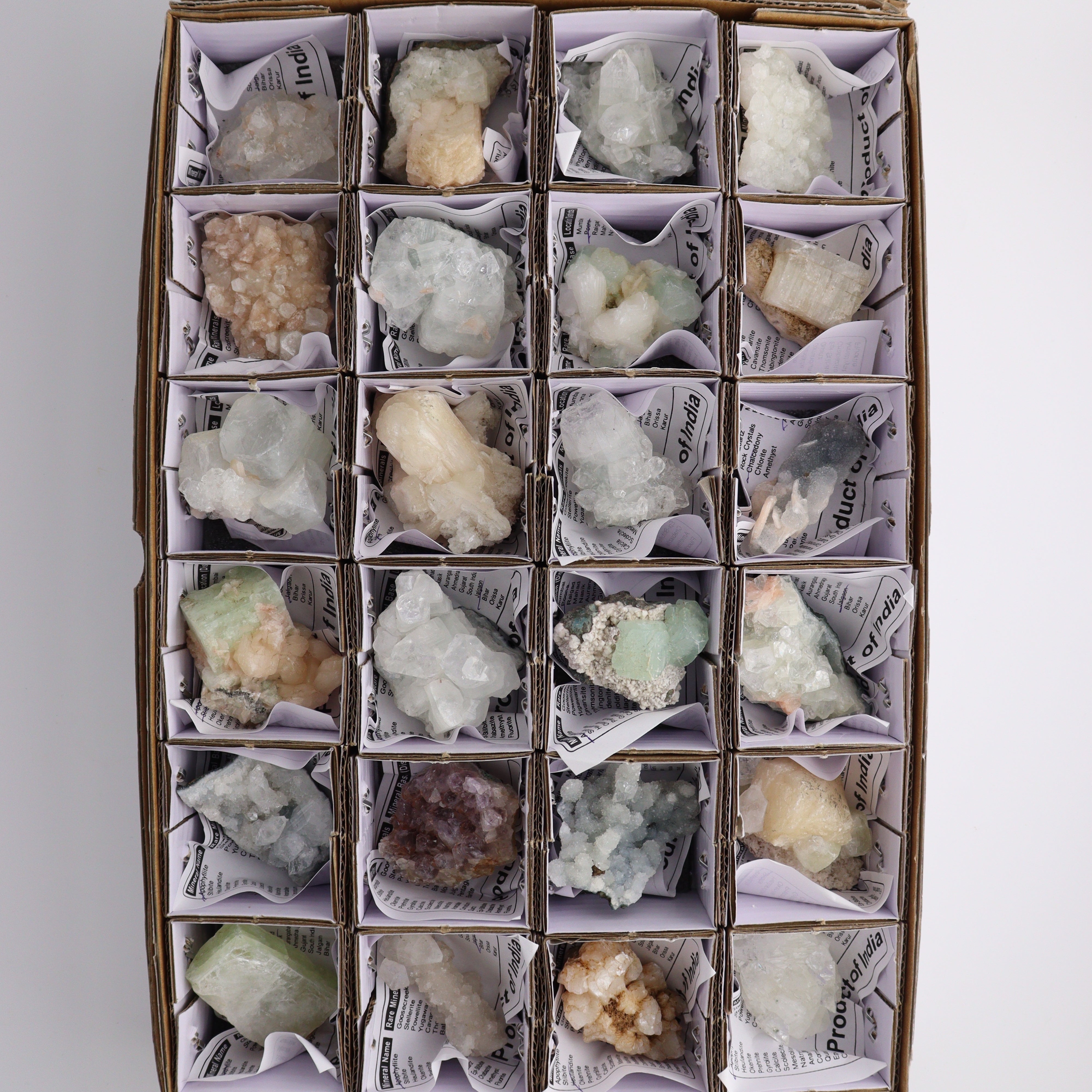 Zeolite Flat of 24 | Wholesale Crystals Vendor – Mi Esperanza Minerals