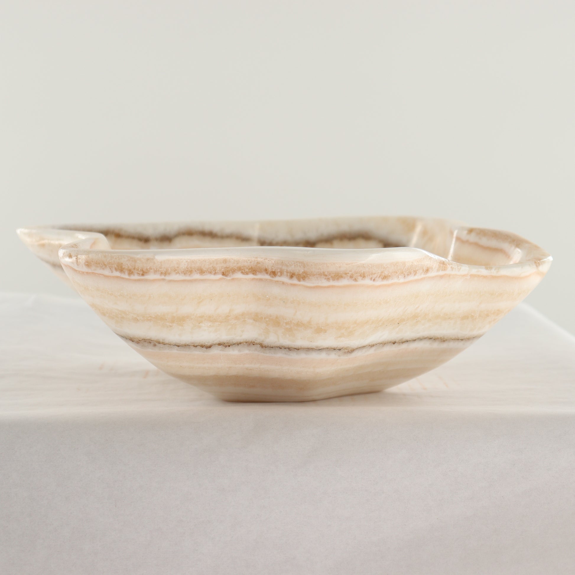Onyx Bowl - Expert Wholesale and Supplier of Wholesale Crystals & Bulk Gemstones, ["Bowls","Mexico","onyx"]