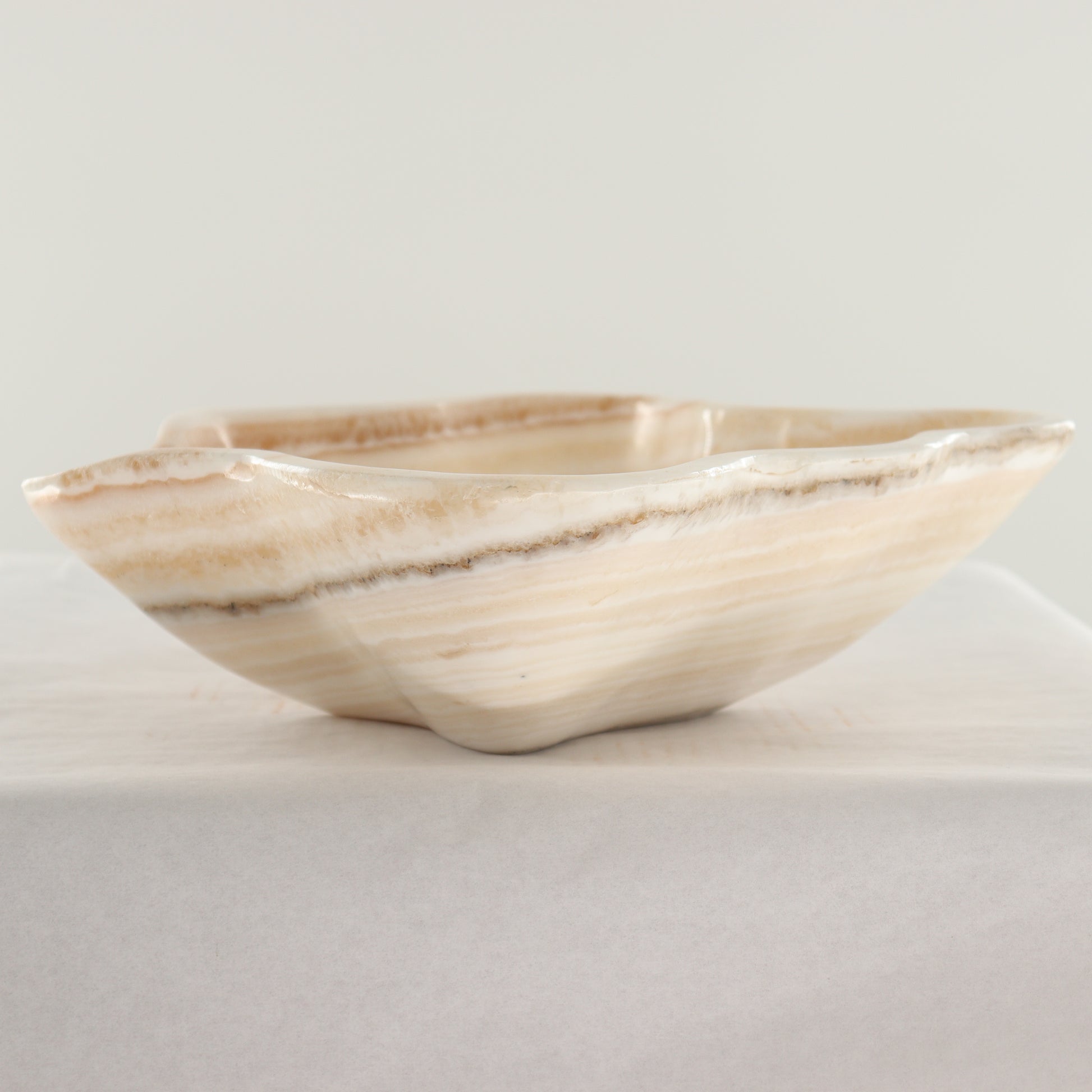 Onyx Bowl - Expert Wholesale and Supplier of Wholesale Crystals & Bulk Gemstones, ["Bowls","Mexico","onyx"]