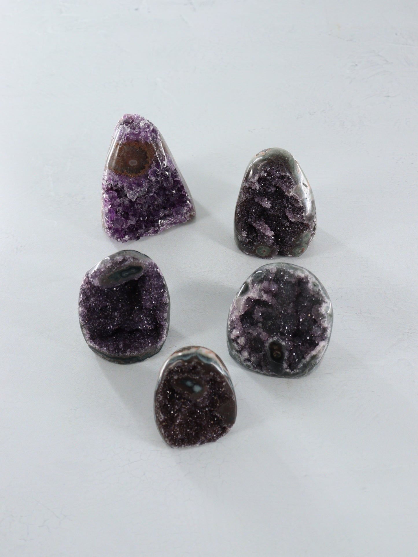 Amethyst Cut Base Set of 5 - Expert Supplier of Wholesale Crystals & Bulk Gemstones