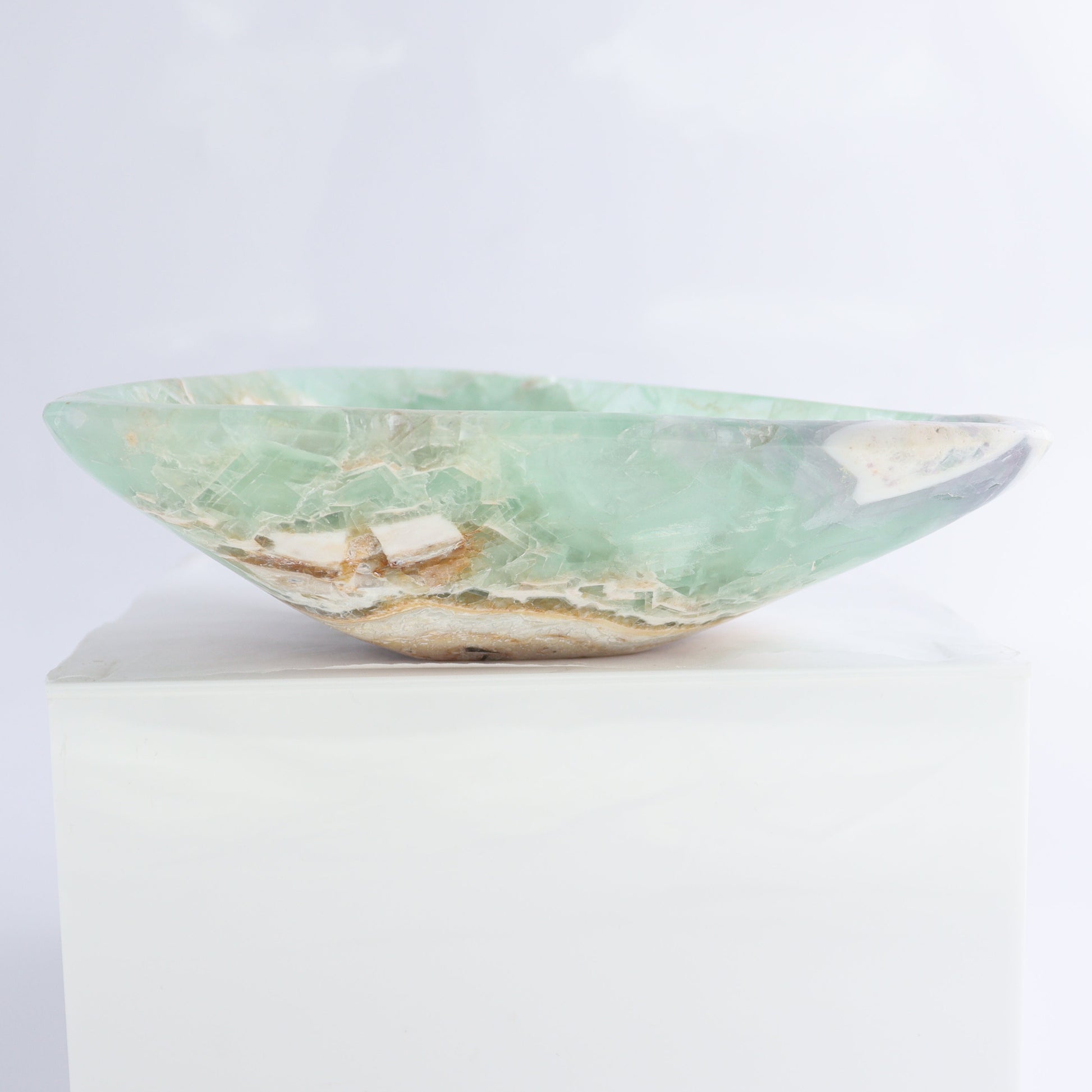 Fluorite Bowl - Expert Wholesale and Supplier of Wholesale Crystals & Bulk Gemstones, ["Bowls","Fluorite","Mexico"]