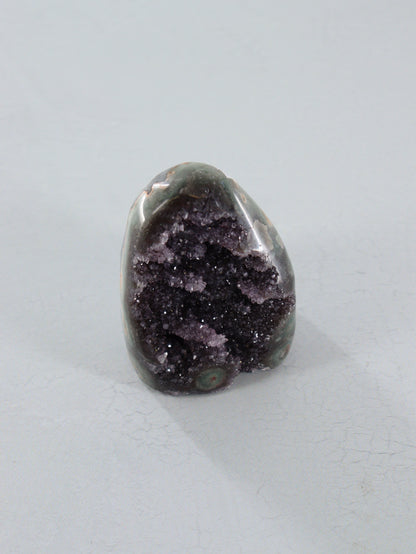 Amethyst Cut Base Set of 5 - Expert Supplier of Wholesale Crystals & Bulk Gemstones