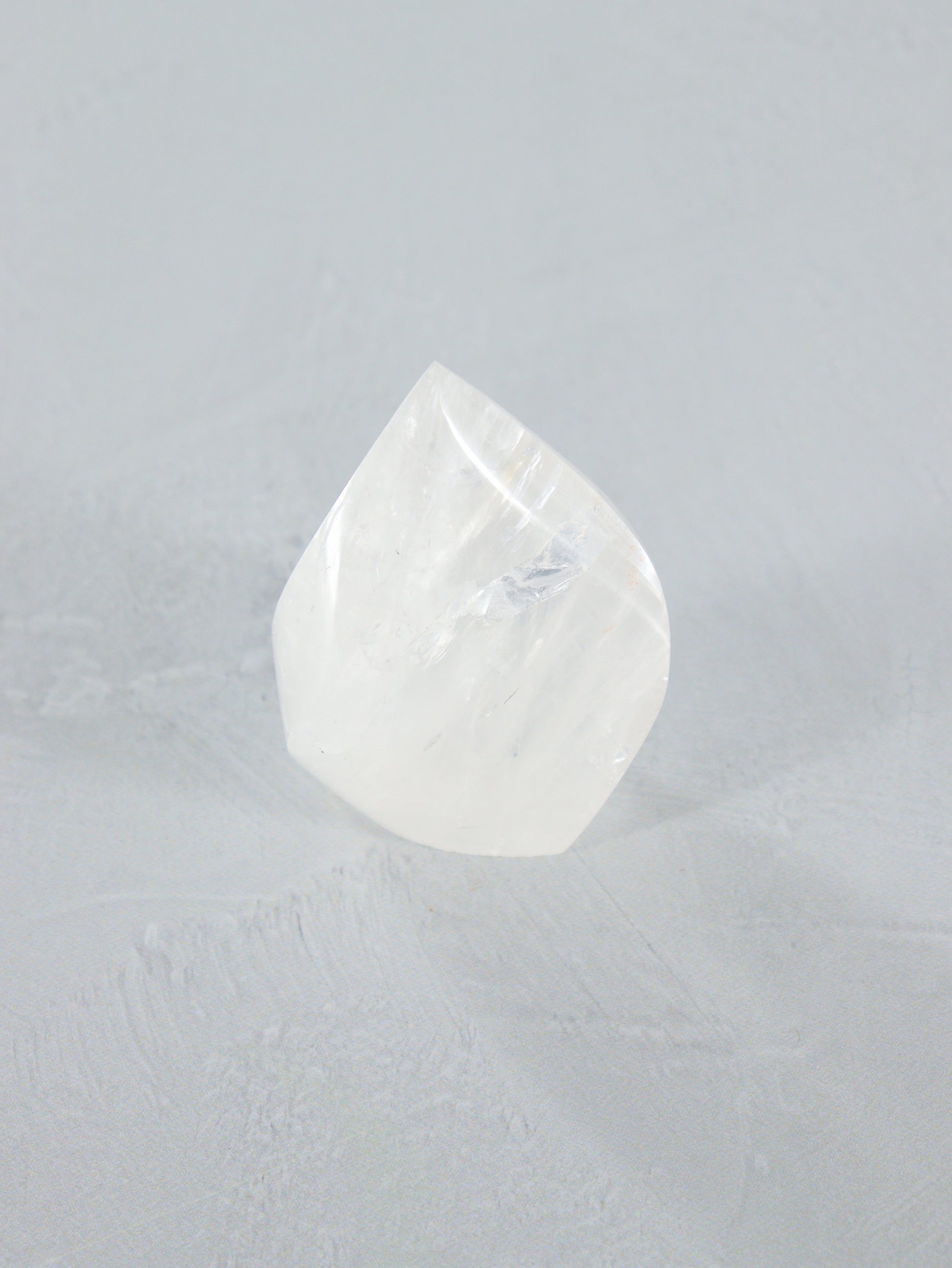 Quartz Flame Set of 6 - Expert Supplier of Wholesale Crystals & Bulk Gemstones