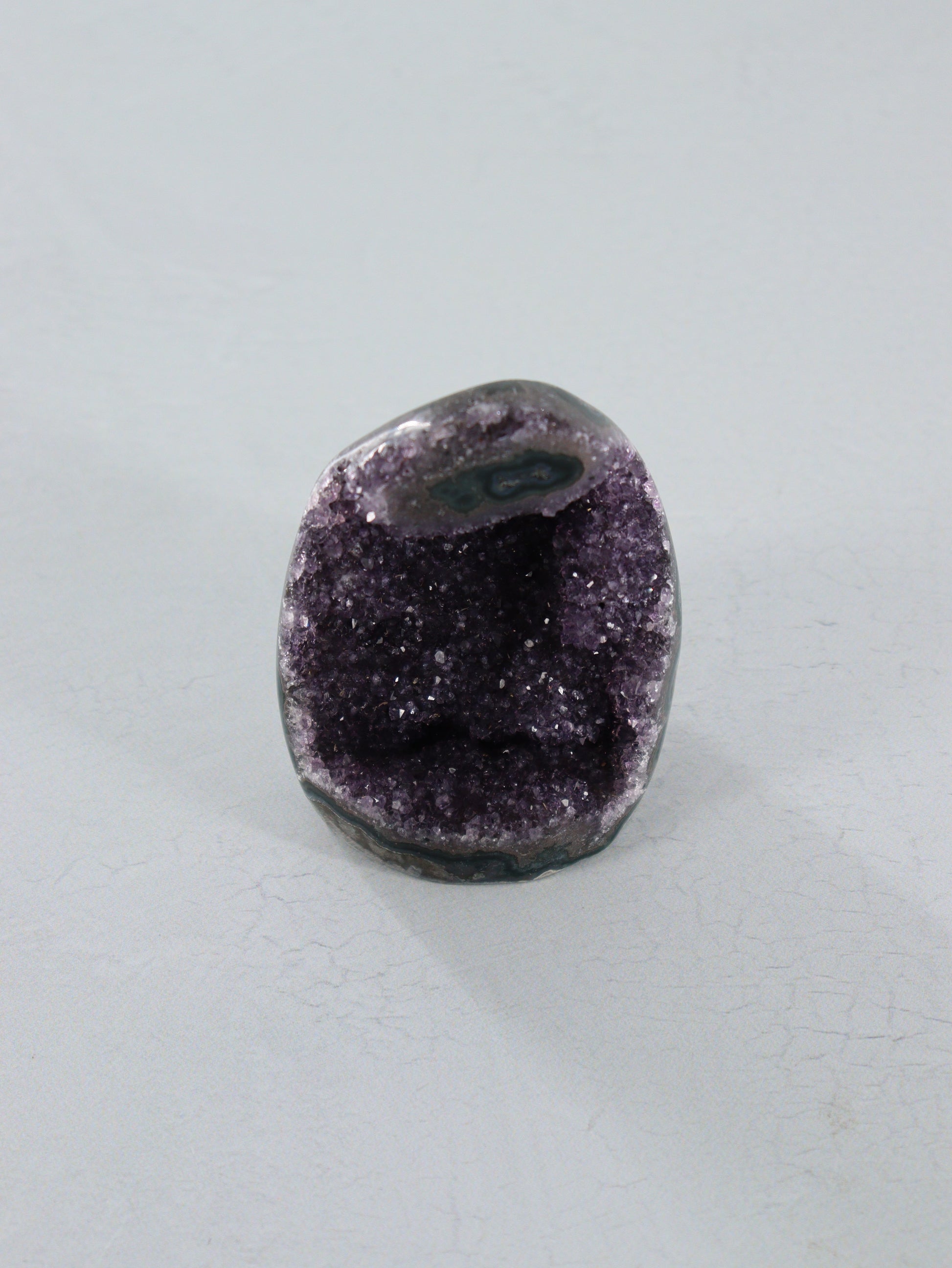 Amethyst Cut Base Set of 5 - Expert Supplier of Wholesale Crystals & Bulk Gemstones