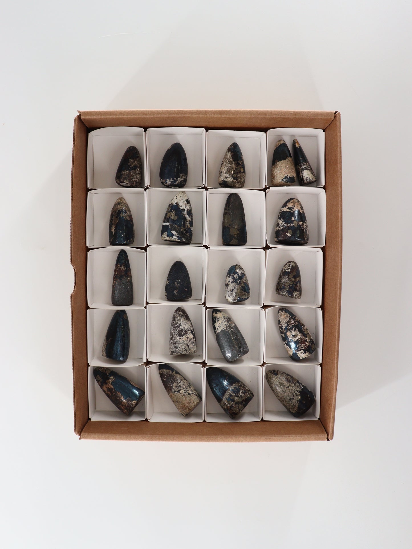 Coveline Freeforms Flat - Expert Wholesale and Supplier of Wholesale Crystals & Bulk Gemstones, []