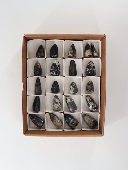 Coveline Freeforms Flat - Expert Wholesale and Supplier of Wholesale Crystals & Bulk Gemstones, []
