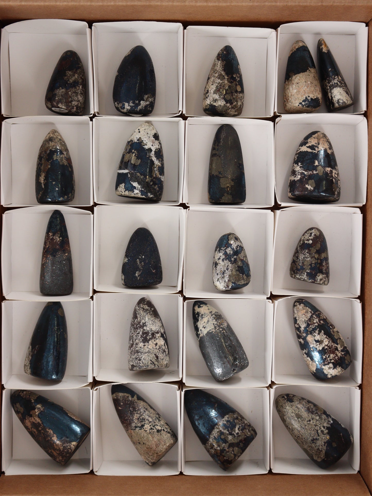 Coveline Freeforms Flat - Expert Wholesale and Supplier of Wholesale Crystals & Bulk Gemstones, []