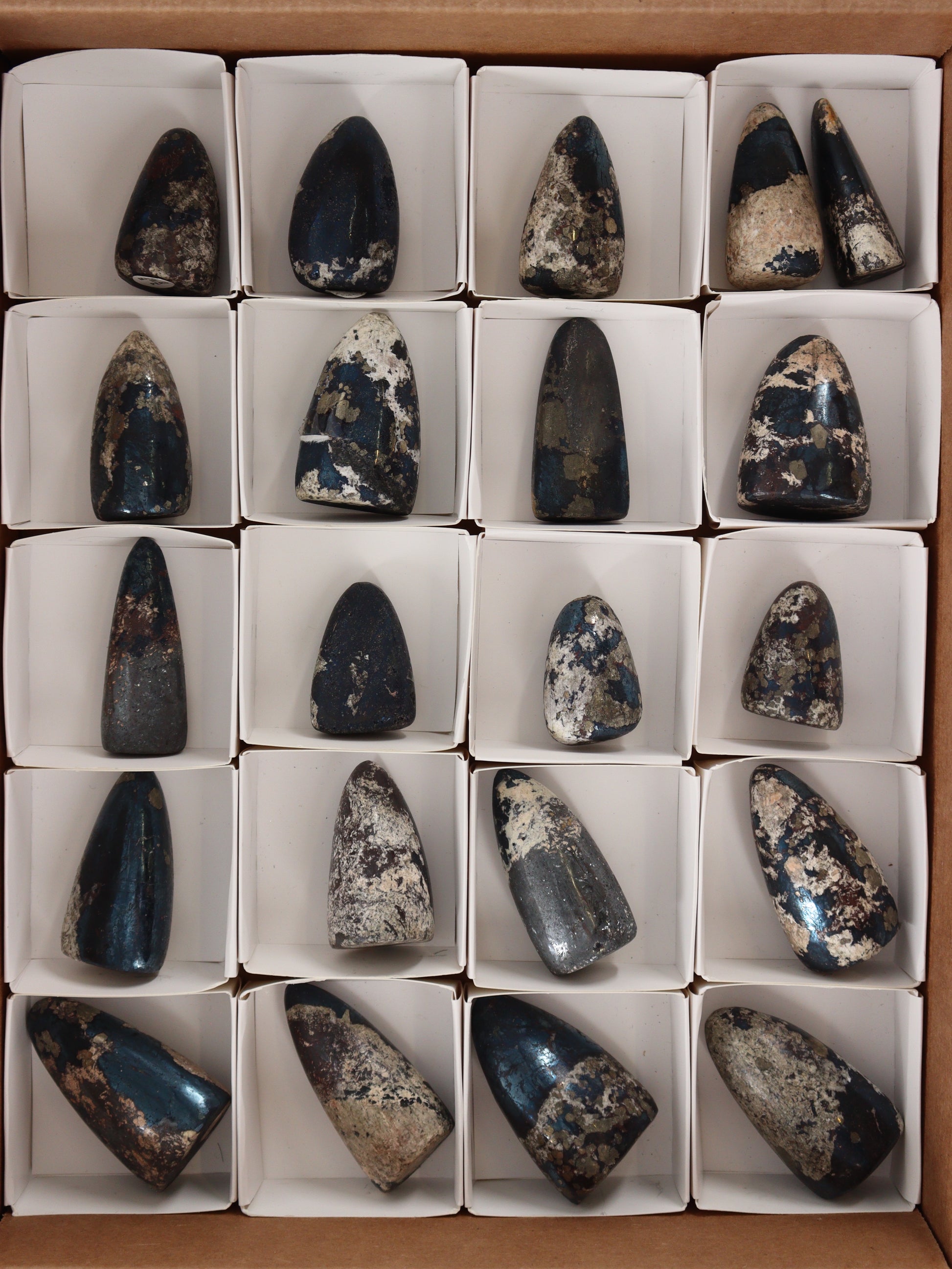 Coveline Freeforms Flat - Expert Wholesale and Supplier of Wholesale Crystals & Bulk Gemstones, []